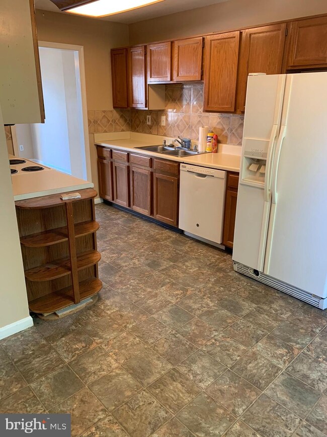 10 Tall Oaks Ct, Stafford, VA 22556 - photo 3