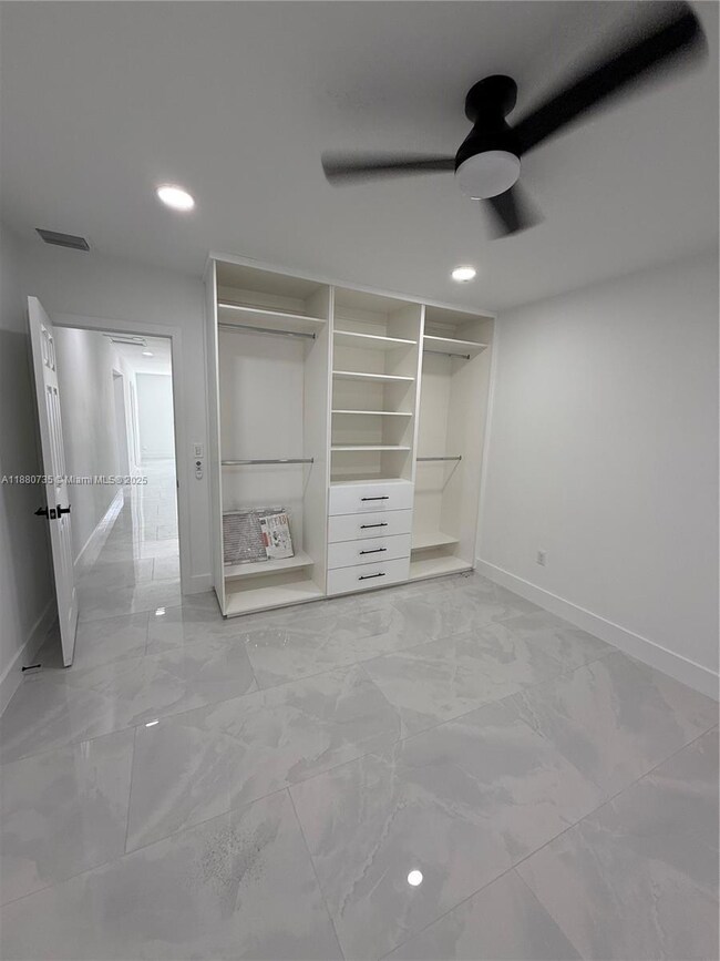 841 W 50th St unit 2, Hialeah, FL 33012 - photo 2