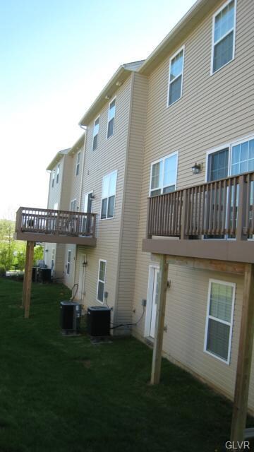 7310 Pioneer Dr, Macungie, PA 18062 - photo 3