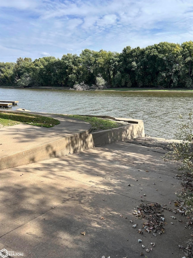 125 Oconnell Beach Rd, Burlington, IA 52601 - photo 6