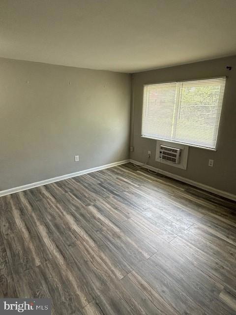 27 E Main St unit F, Windsor, PA 17366 - photo 2