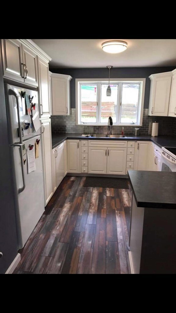 145 Carpenter St, Dushore, PA 18614 - photo 4