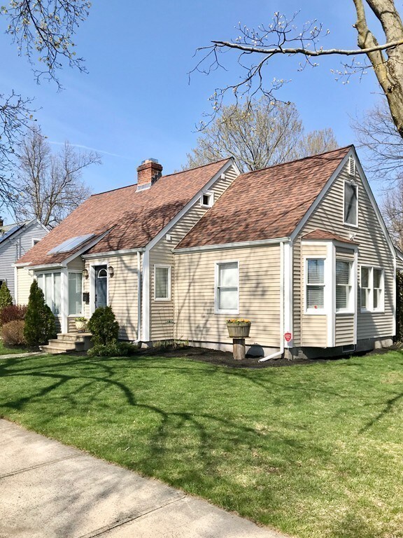 24 Cooper St, West Springfield, MA 01089 - photo 2