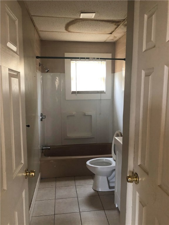 43 Clark Ave, Pawtucket, RI 02860 - photo 6