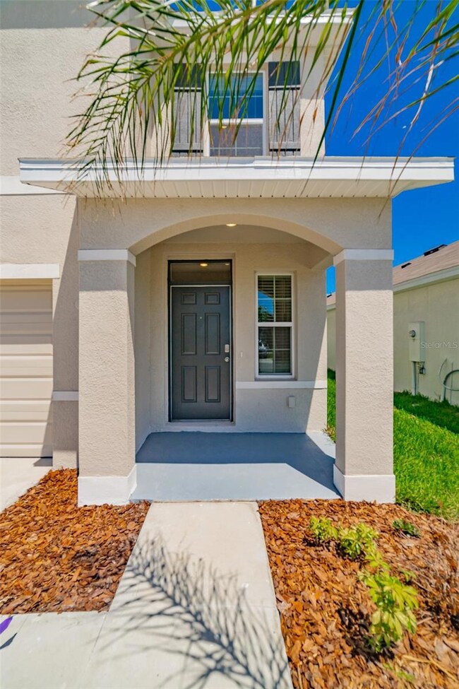 9138 Forge Breeze Loop, Wesley Chapel, FL 33545 - photo 5