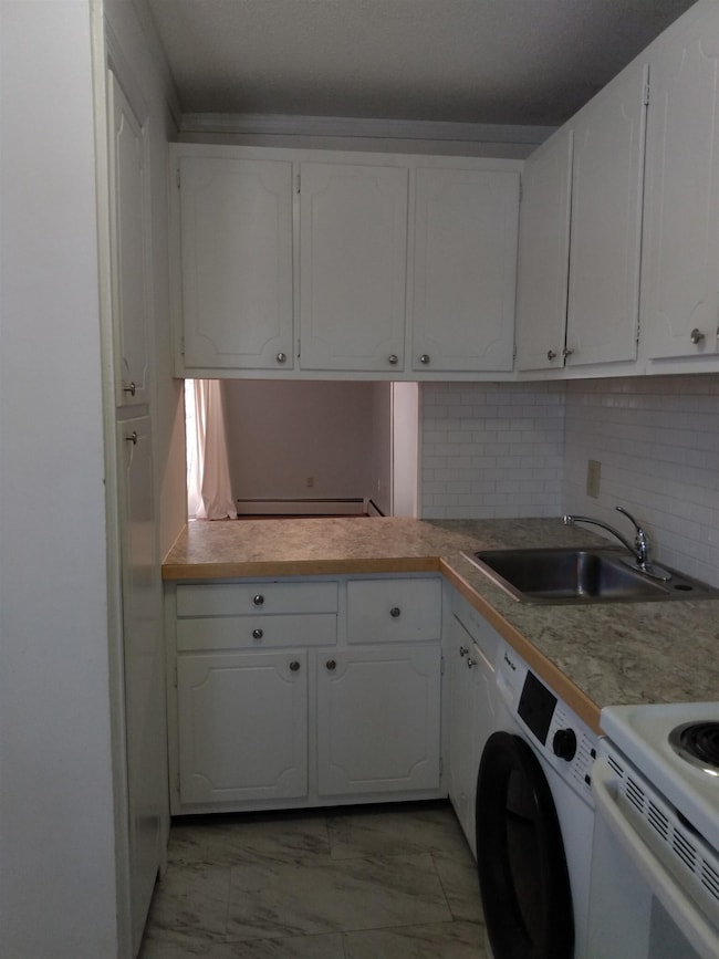 59 Brookside Dr unit 2, Brattleboro, VT 05301 - photo 3