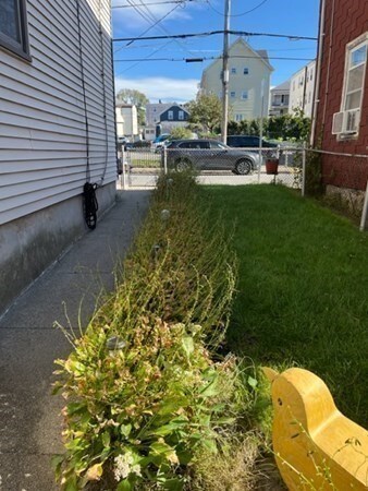 123 Flint St, Fall River, MA 02723 - photo 4