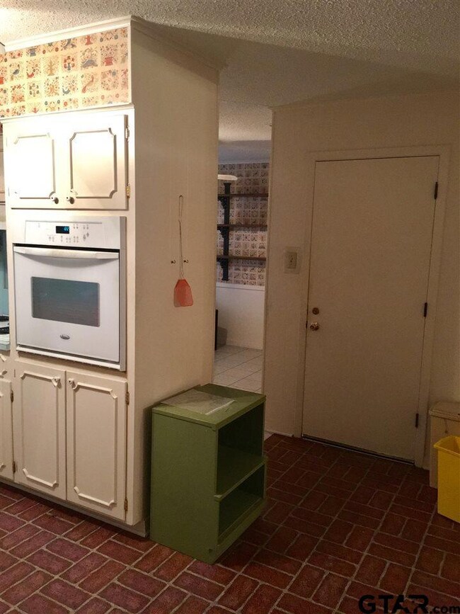 119 119 Samuel, Tyler, TX 75701 - photo 5