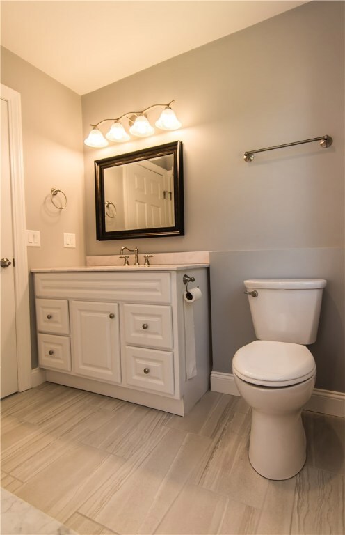 342 Logee St, Woonsocket, RI 02895 - photo 6