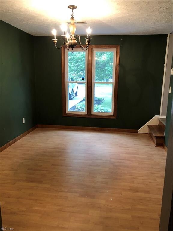 673 Rowelyn Ave, Sheffield Lake, OH 44054 - photo 4