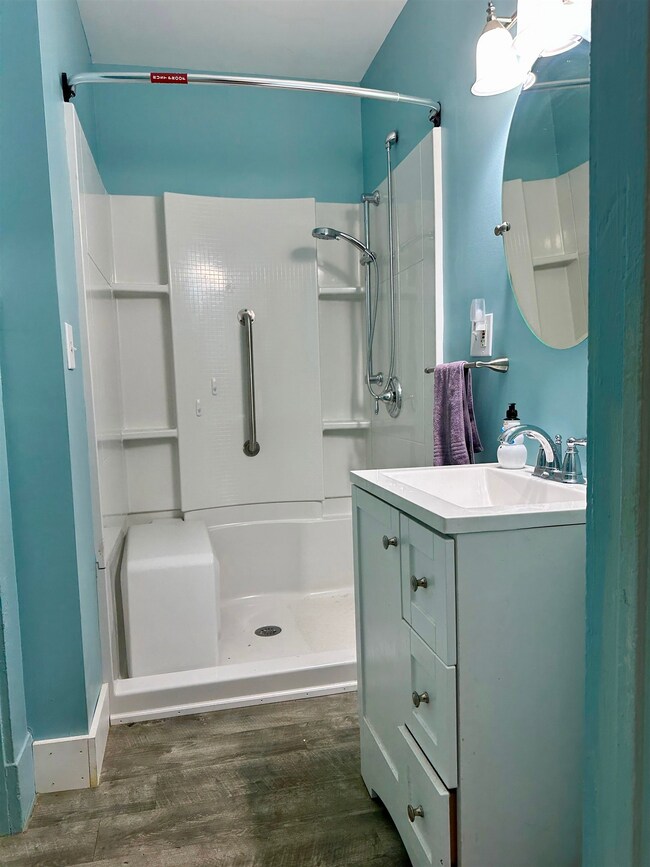 87 Library Ave, Rutland, VT 05701 - photo 7