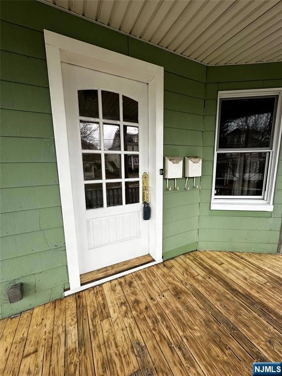 227 Hamilton Ave unit 2, Hasbrouck Heights, NJ 07604 - photo 2