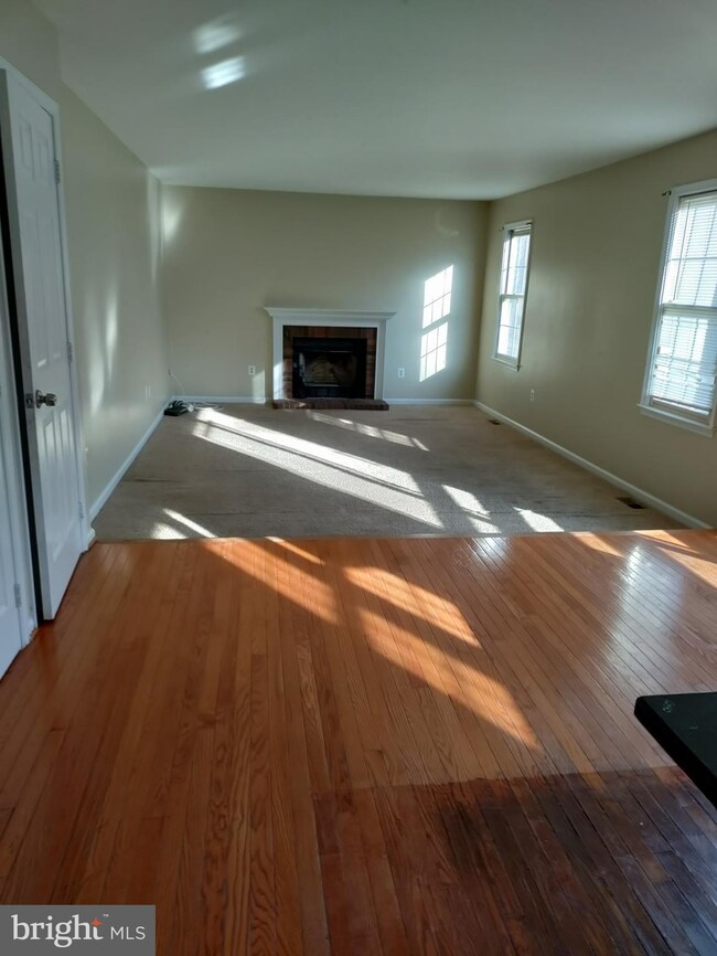 6399 Etheridge Ln, Manassas, VA 20112 - photo 3