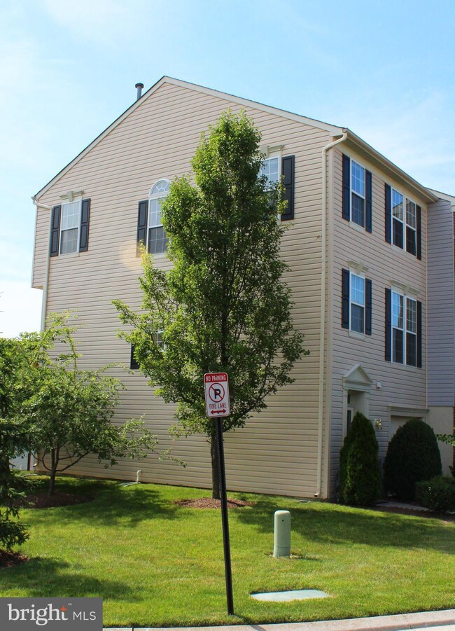 9747 Harvester Cir, Perry Hall, MD 21128 - photo 4