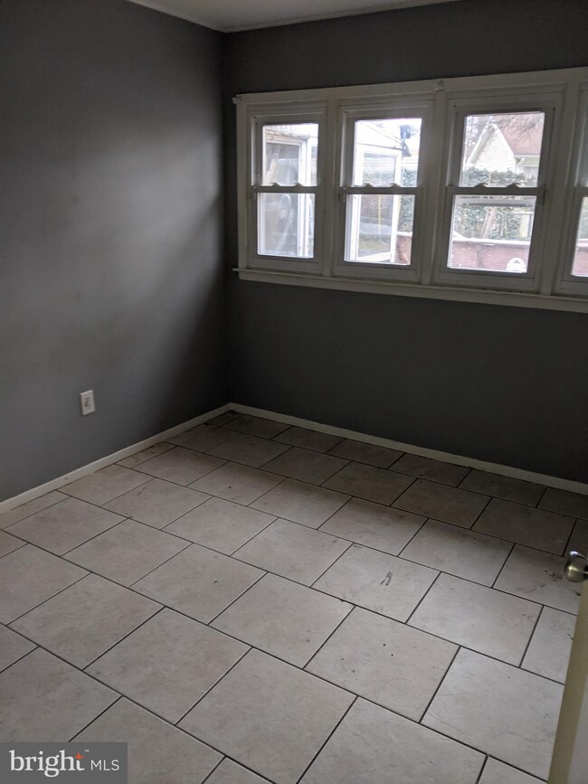 40 Snowflower Ln, Willingboro, NJ 08046 - photo 7