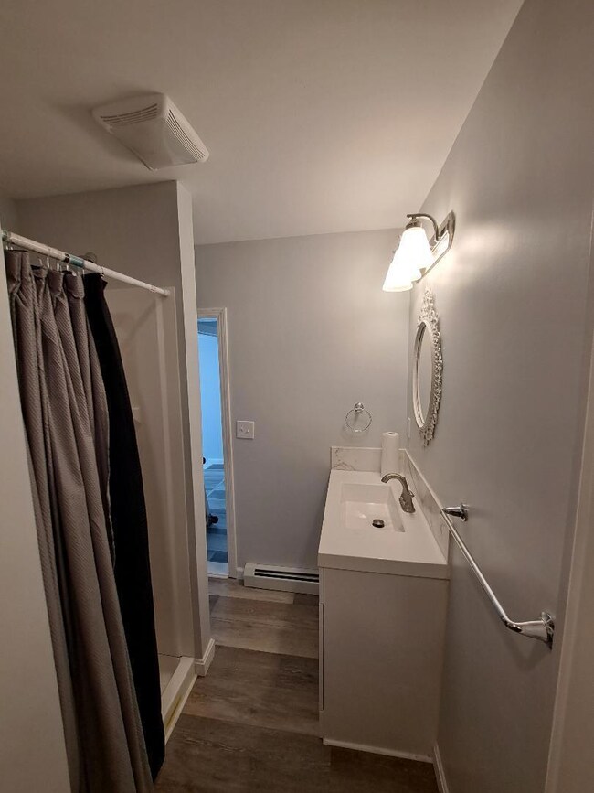 23 Raymond St, Biddeford, ME 04005 - photo 3