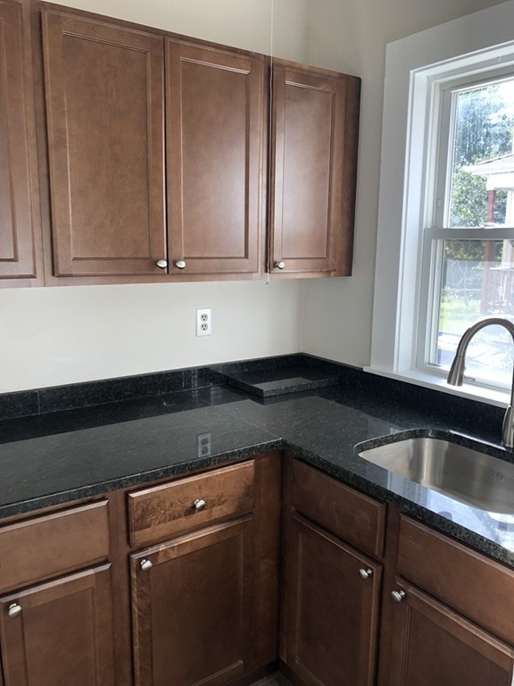 52 Hodges Ave unit 1, Taunton, MA 02780 - photo 3