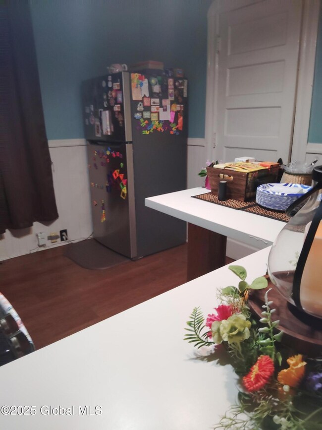 1022 Union St, Schenectady, NY 12308 - photo 2