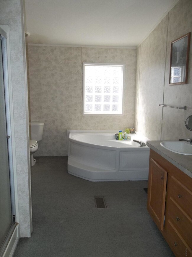 24290 N Los Angeles St, Paulden, AZ 86334 - photo 5