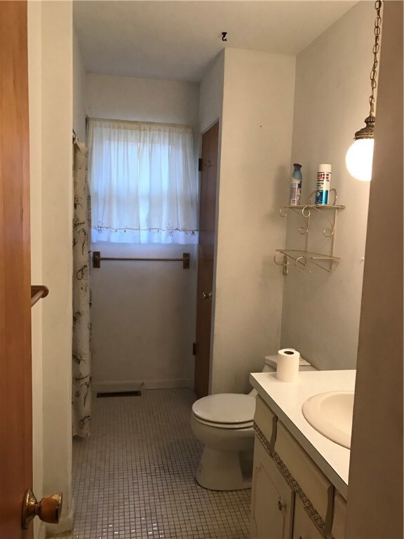 3041 Aberdeen Ave, Erie, PA 16506 - photo 6