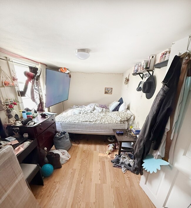 80 Main St unit 3, Amesbury, MA 01913 - photo 7