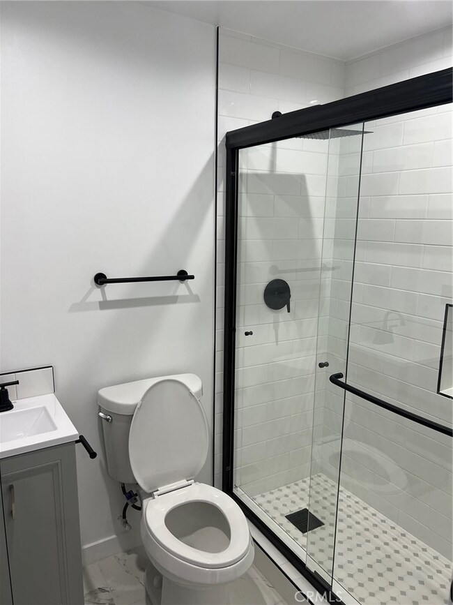 10535 S Burin Ave, Lennox, CA 90304 - photo 5