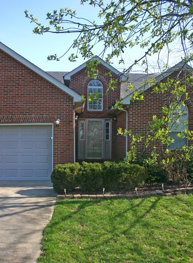 498 Deer Park Way, Mount Washington, KY 40047 - photo 3