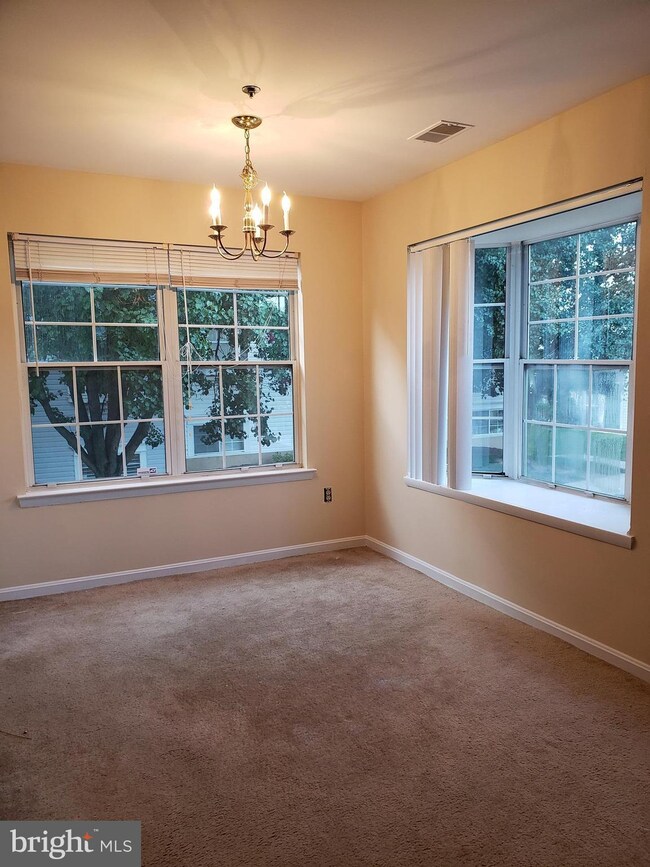 1608 Brooksquare Dr unit 76, Capitol Heights, MD 20743 - photo 3
