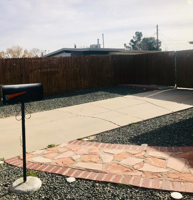 432 Cullen Ave, El Paso, TX 79915 - photo 6