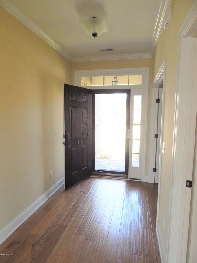 4foyer