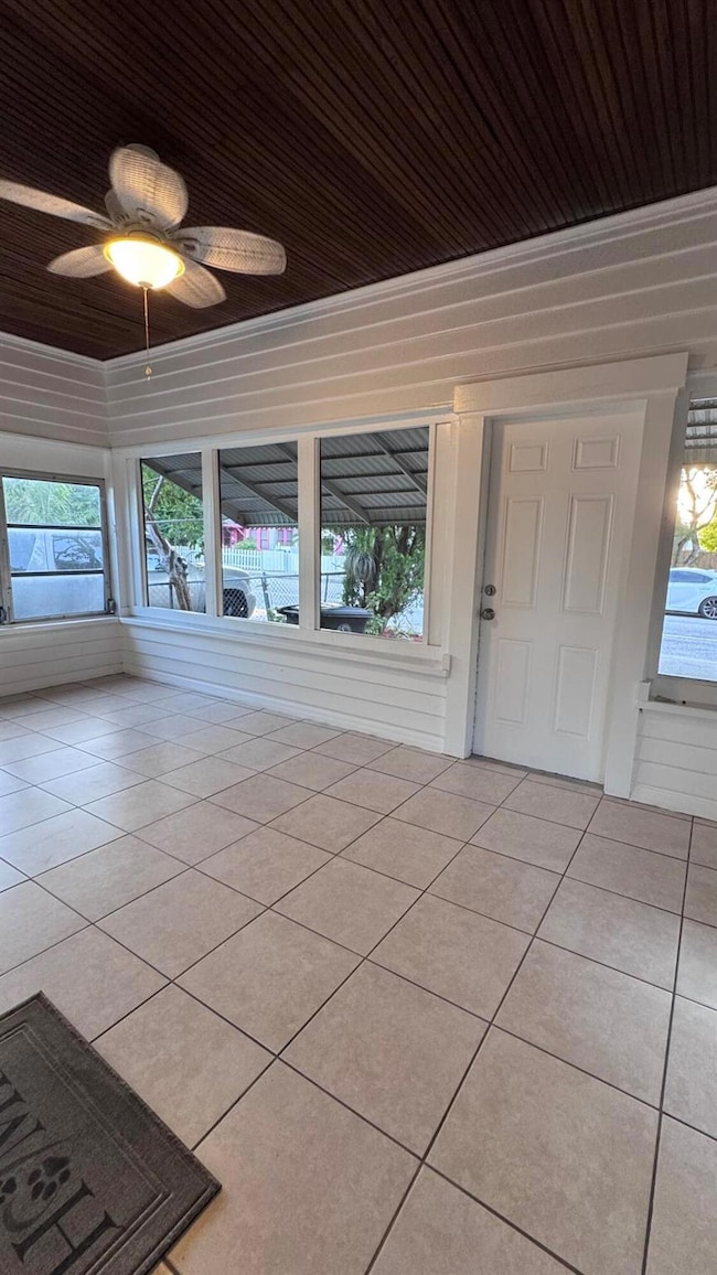 114 S J St unit 1, Lake Worth, FL 33460 - photo 4