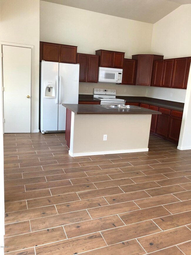 4821 kitchen