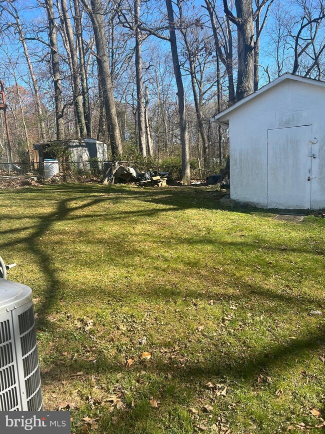 6415 Valley Park Rd, Capitol Heights, MD 20743 - photo 7