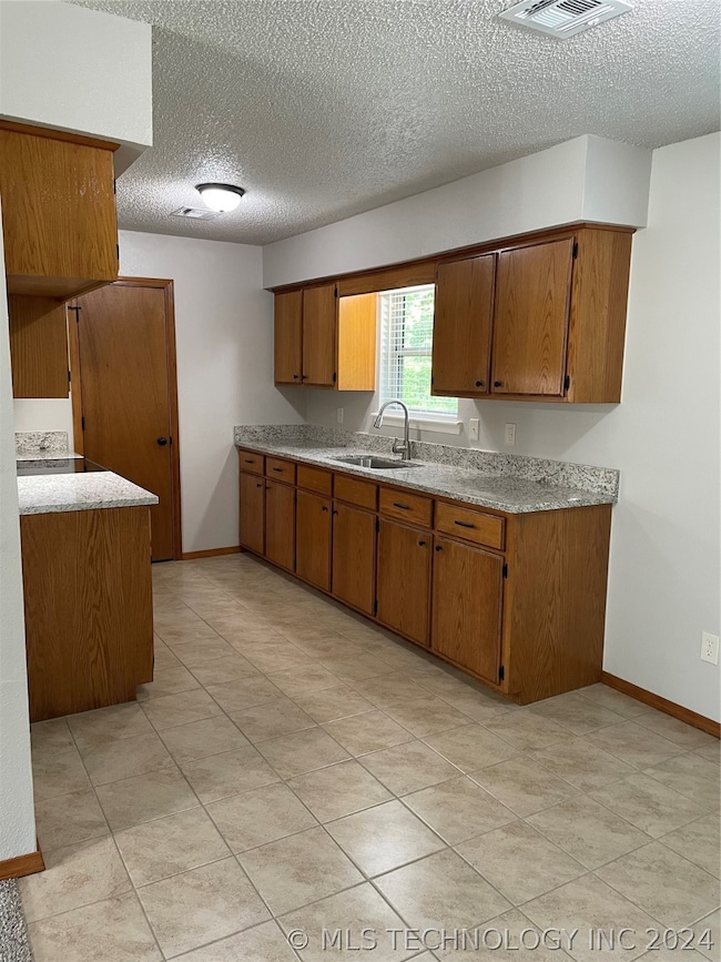 501 West Creek, Okmulgee, OK 74447 - photo 7