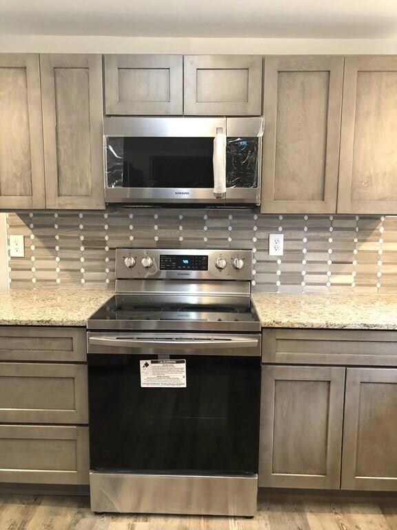 27 Mechanic St, Monson, MA 01057 - photo 5