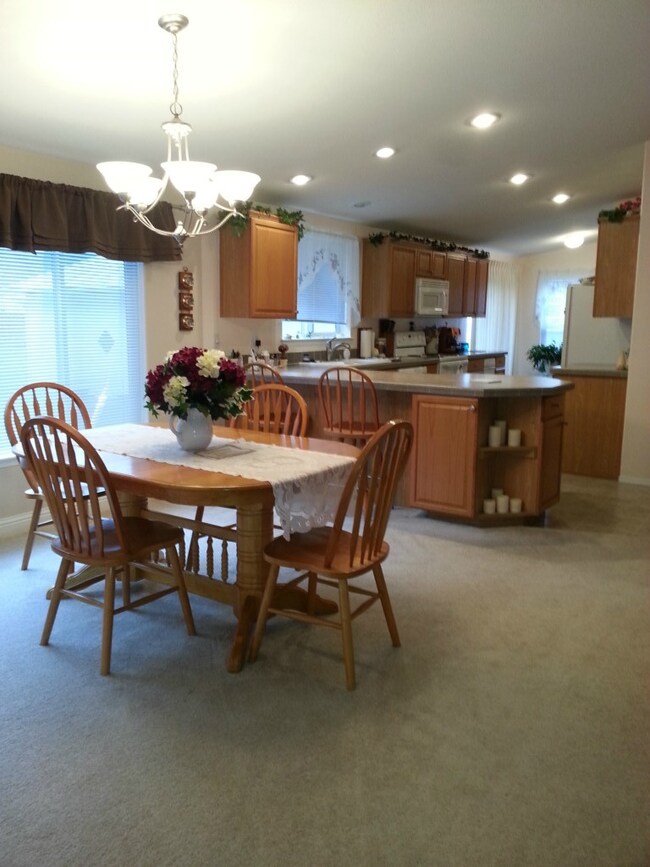 351 E Leffler Loop Rd, Grapeview, WA 98546 - photo 2