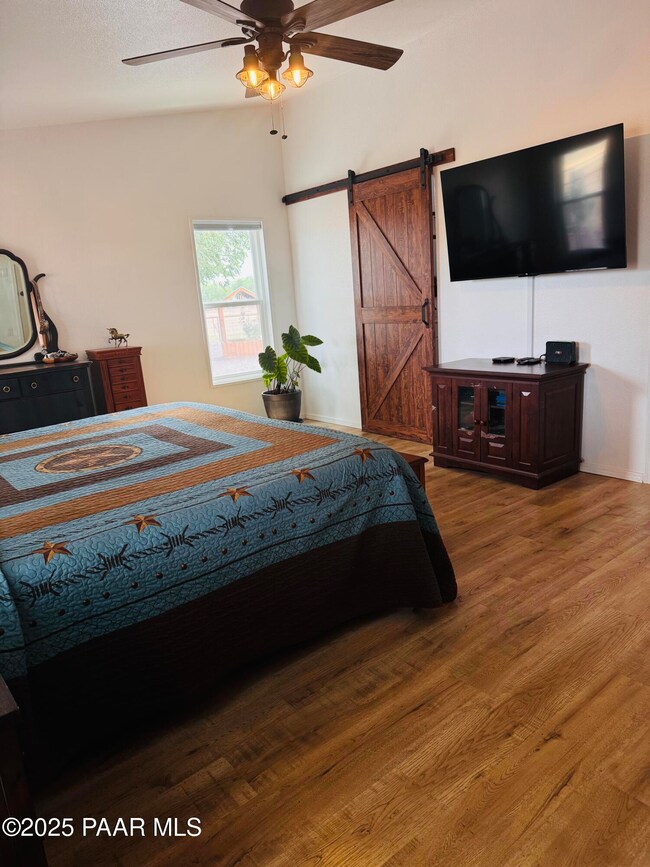 1850 W Kings Ct, Paulden, AZ 86334 - photo 5