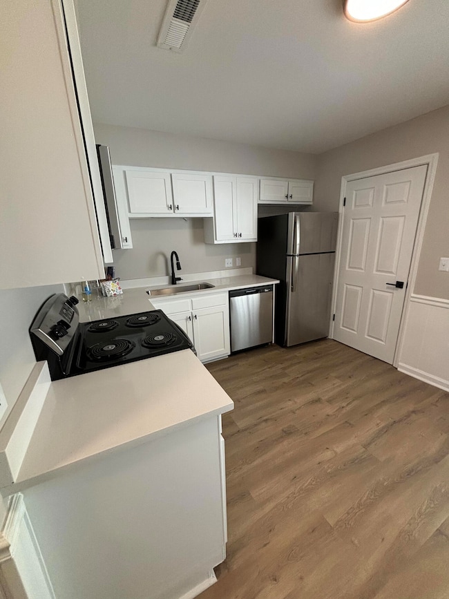 Oakleaf Townhomes, Mount Pleasant, SC 29464 - photo 4