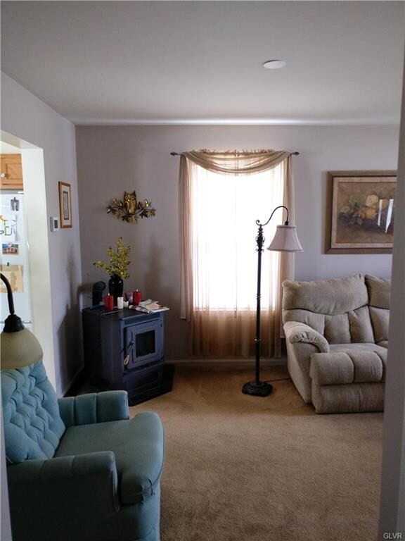 2242 Juniper Dr, Coplay, PA 18037 - photo 2