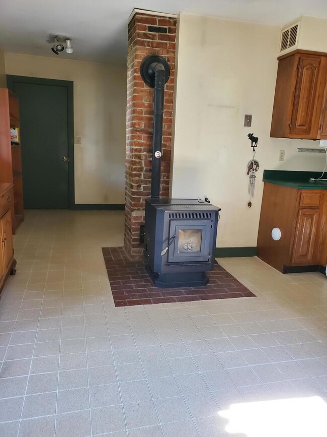 MUDROOM 2