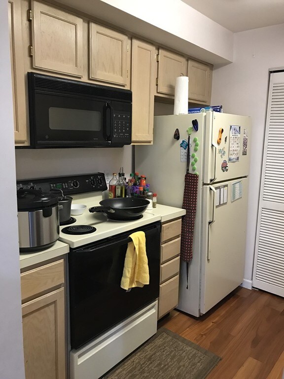 200 Falls Blvd unit I305, Quincy, MA 02169 - photo 2