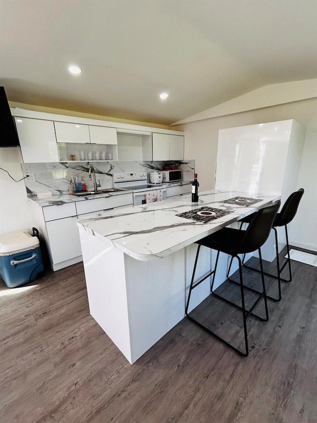 255 N Quebrada St, Clewiston, FL 33440 - photo 2