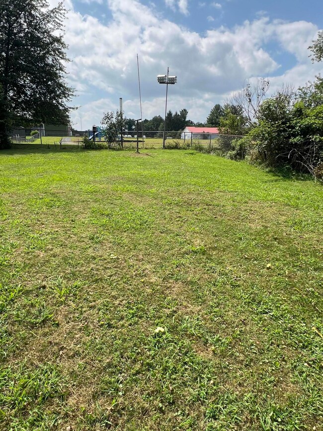 132 Eric Dr unit 132, Summersville, WV 26651 - photo 7