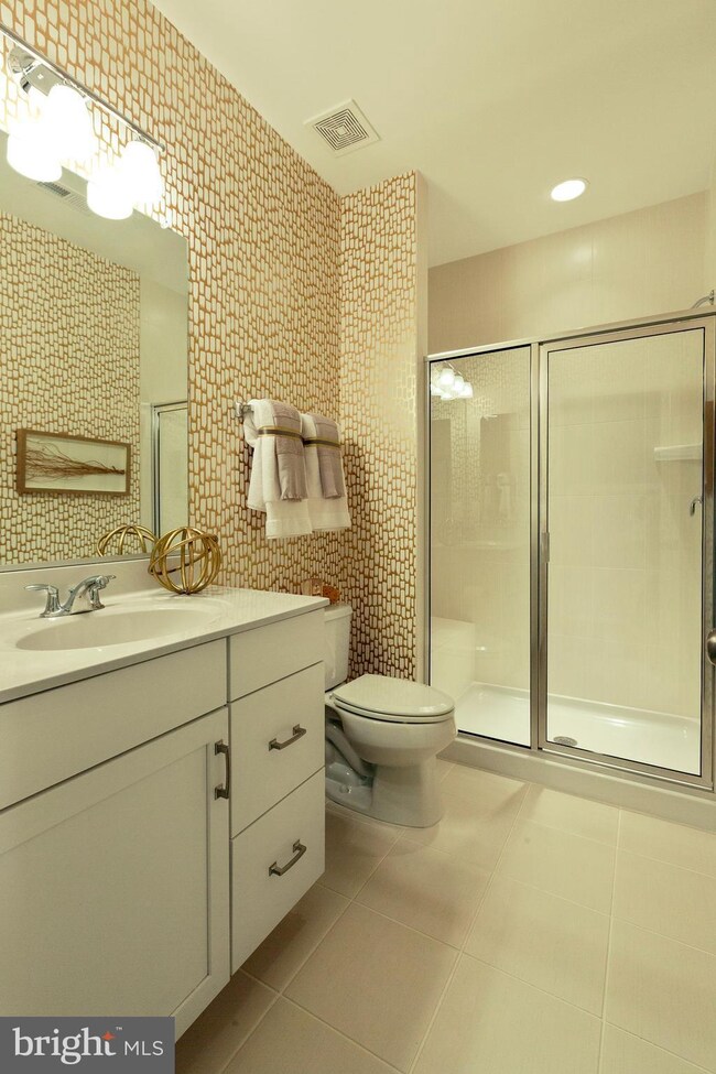 42364 Alder Forest Terrace, Sterling, VA 20166 - photo 3