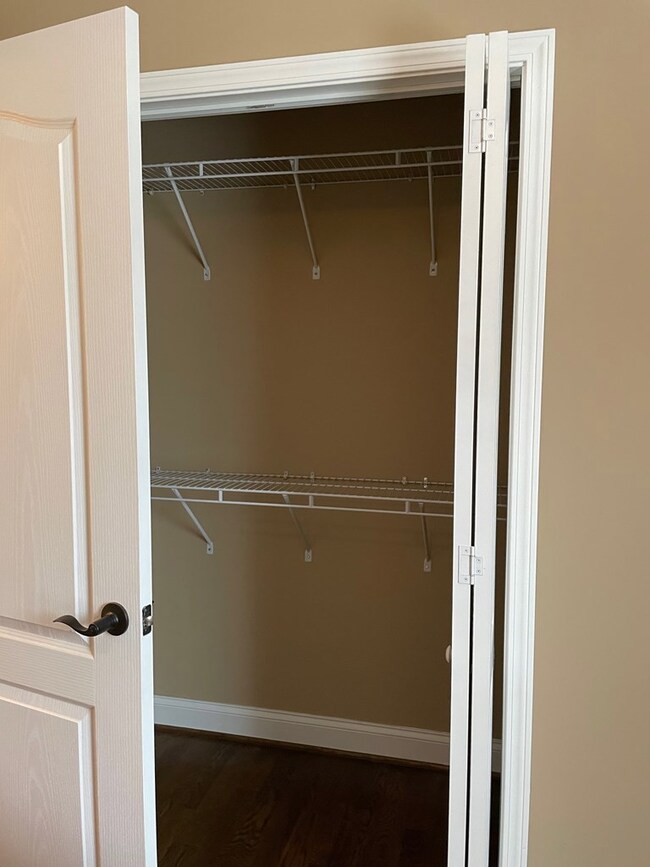 1565 Lake Villa Cir, Cookeville, TN 38506 - photo 5