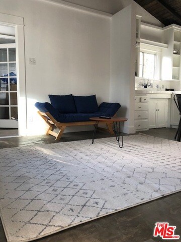 8957 Cynthia St unit 1/2, West Hollywood, CA 90069 - photo 7