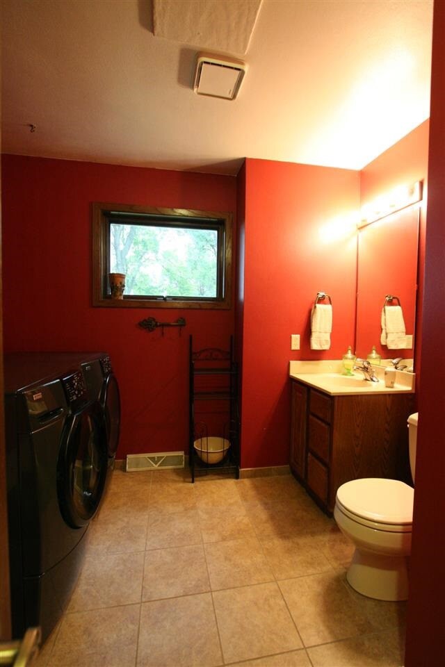 5437 Whalen Rd, Fitchburg, WI 53575 - photo 7