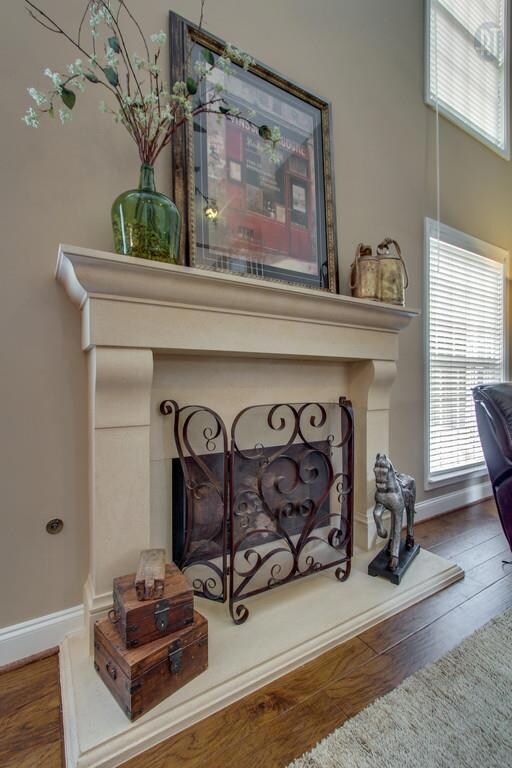 Fireplace has gas logs with remote and new mantel-2015