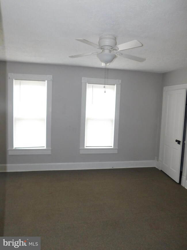 112 Mozelle St, Keyser, WV 26726 - photo 6