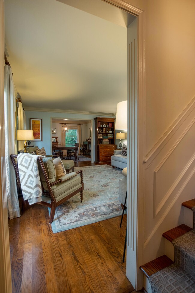 3861 Wyse Square (B)-2